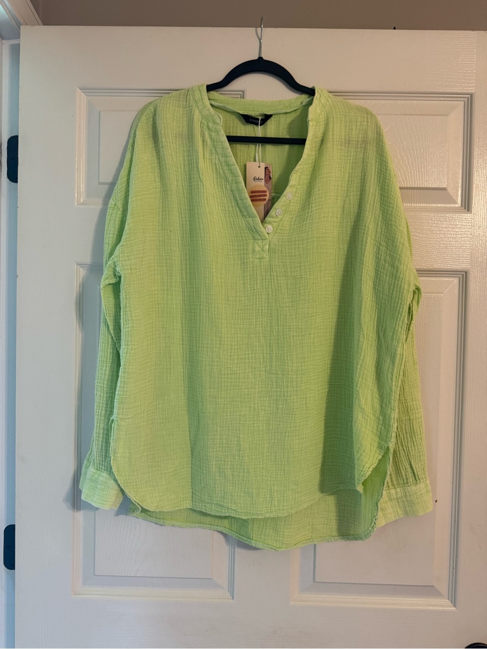 Dokotoo Lime Gauze Button-Front Tunic Top